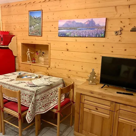 Maison Di Viola * Arliod